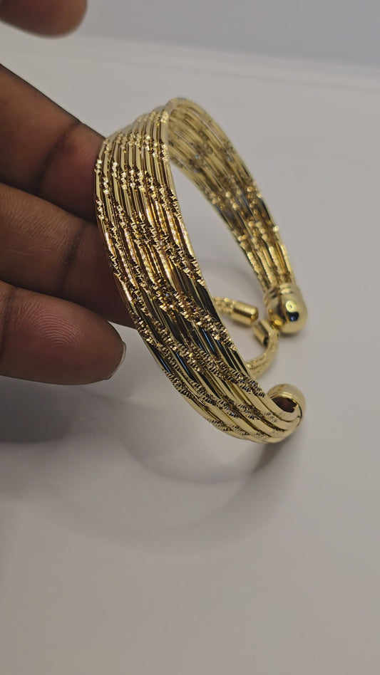 Gold Plated Cuff Bracelet with Ring – Elegant Women’s Jewelry Set for Special Occasions