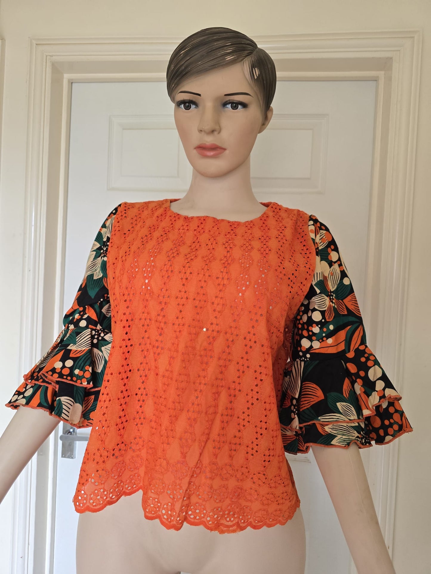 Women’s Ankara Mix with Lace Top – African Print & Lace Blouse, Ready-to-Wear Fashion
